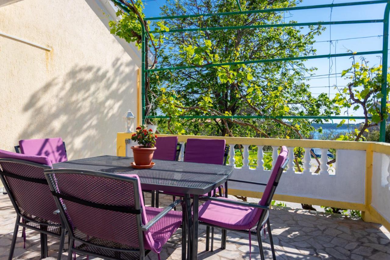 Apartmani Bozica Barbat na Rabu Zewnętrze zdjęcie